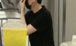 打疫苗黑龙江小姐姐照片,黑龙江小姐姐的疫苗接种瞬间”