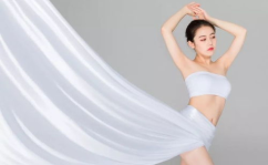 gogo人体大胆高清美女摄影网站,Gogo网站大胆高清美女摄影作品集锦