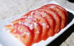 西红柿网红吃瓜,西红柿新宠，吃瓜群众的甜蜜诱惑