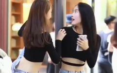 美丽小姐姐逆天颜值视频,逆天颜值引网友热议