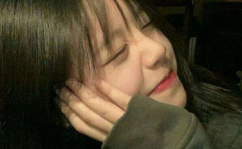 胸头长什么样真实拍照,拍照记录下的独特轮廓与风采