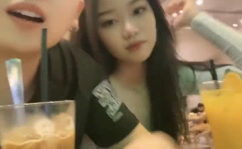 小姐姐喝咖啡自拍照图片,小姐姐的自拍瞬间